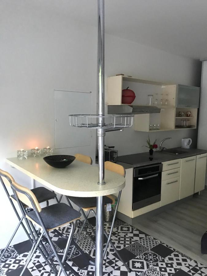 Ivi Apartment Svaty Jur Luaran gambar